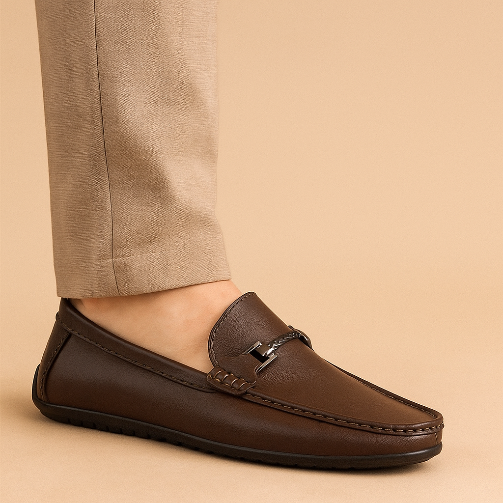 Klassieke Handgemaakte Leren Loafers – Comfortabele & Stijlvolle Hereninstappers
