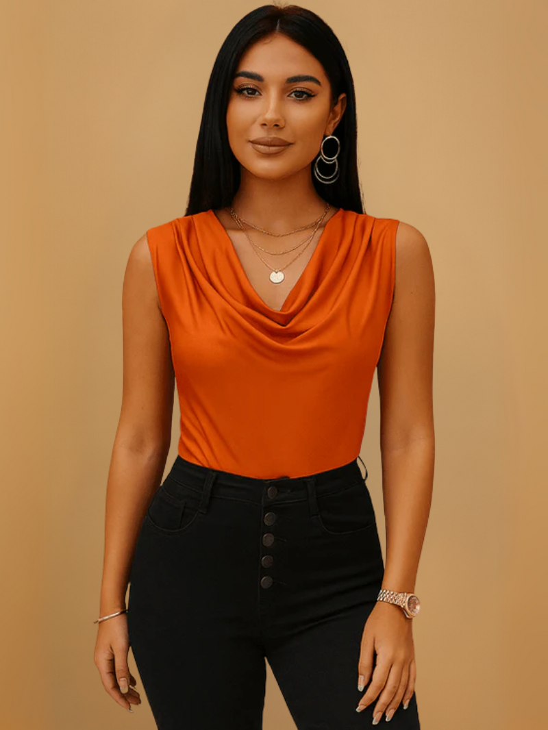 Elegante Mouwloze Satin Top met Watervalhals – Luxe Voor Dag & Avond